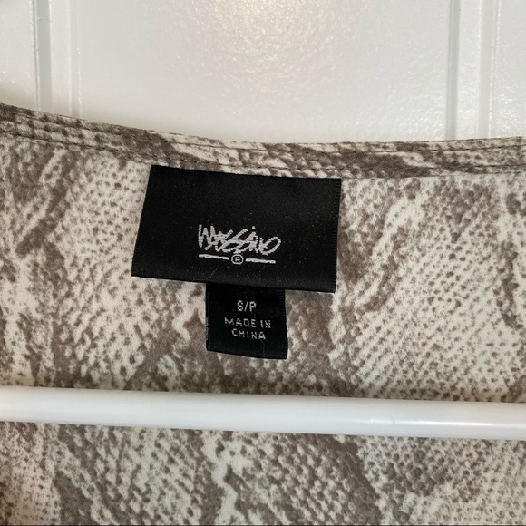 Mossimo Gray Snake Print Long Tank Size Small - Picture 4 of 7